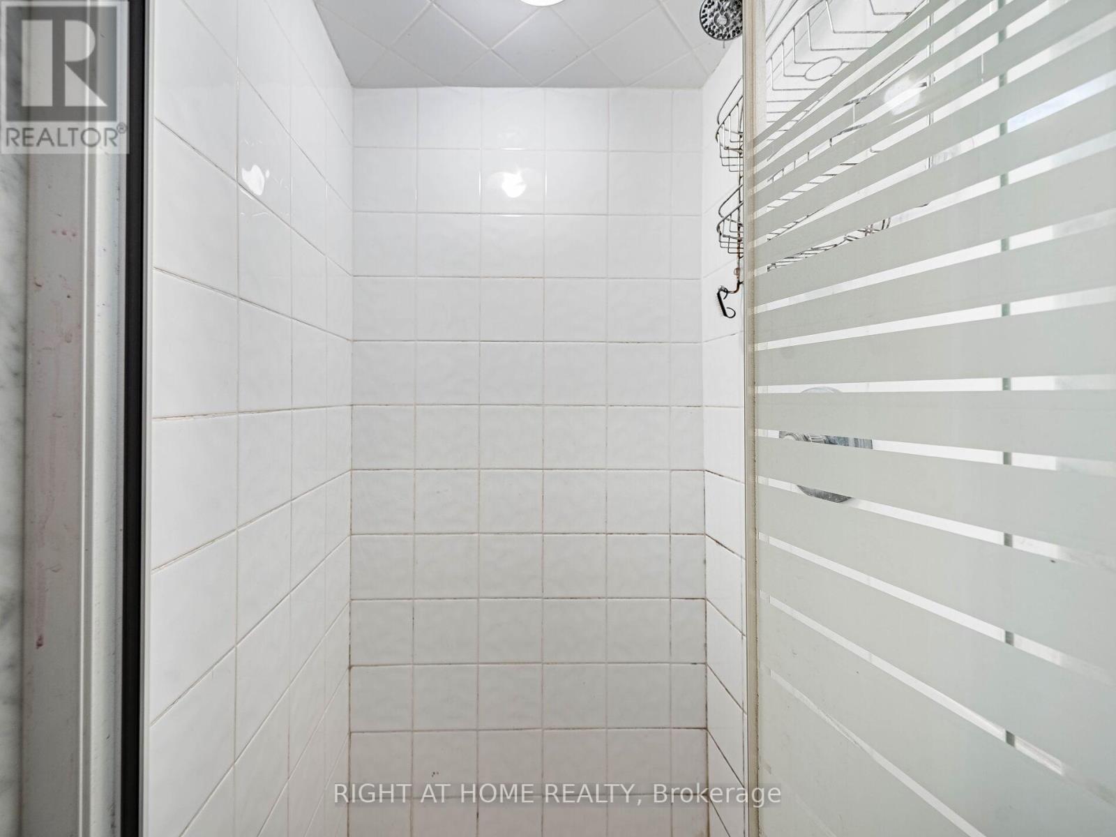 148 Winchester Road E, Whitby (Brooklin), Ontario  L1M 1X2 - Photo 38 - E12451446