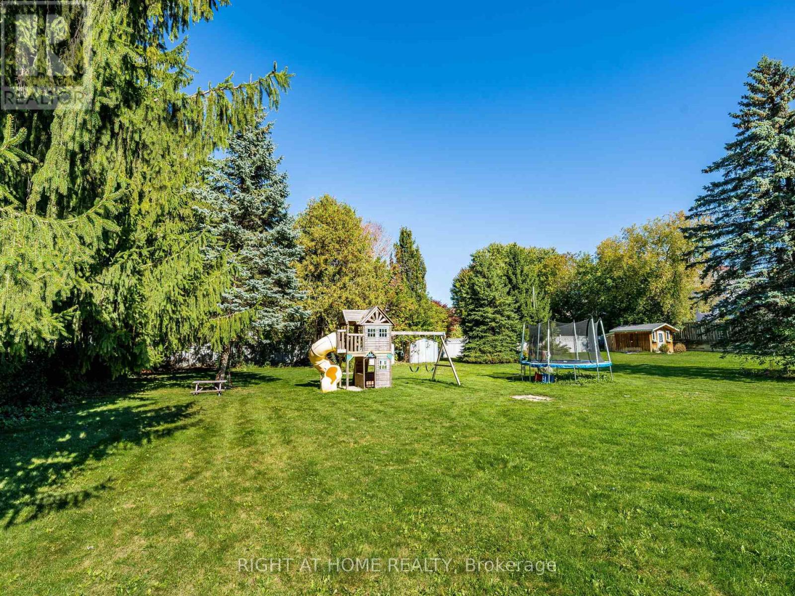 148 Winchester Road E, Whitby (Brooklin), Ontario  L1M 1X2 - Photo 40 - E12451446