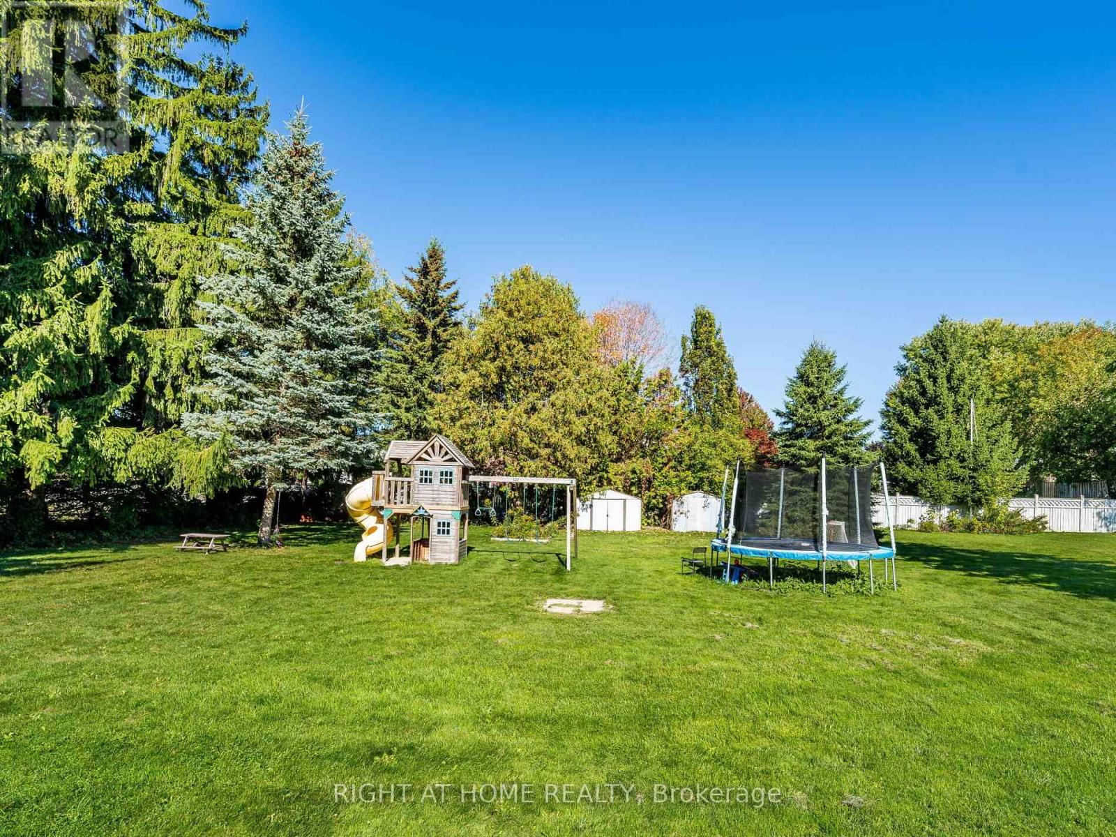 148 Winchester Road E, Whitby (Brooklin), Ontario  L1M 1X2 - Photo 41 - E12451446