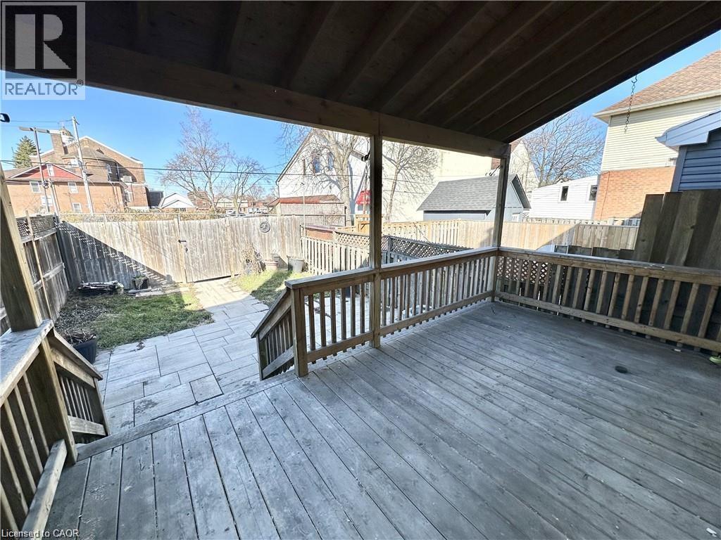39 Beechwood Avenue, Hamilton, Ontario  L8L 2S5 - Photo 15 - 40777041