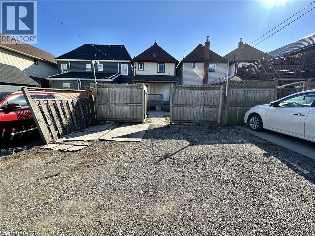 39 Beechwood Avenue, Hamilton, Ontario  L8L 2S5 - Photo 17 - 40777041