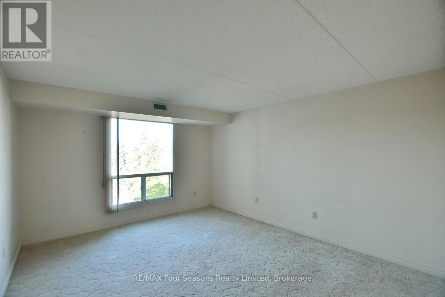 505 - 172 Eighth Street, Collingwood, Ontario  L9Y 4T2 - Photo 21 - S12451550