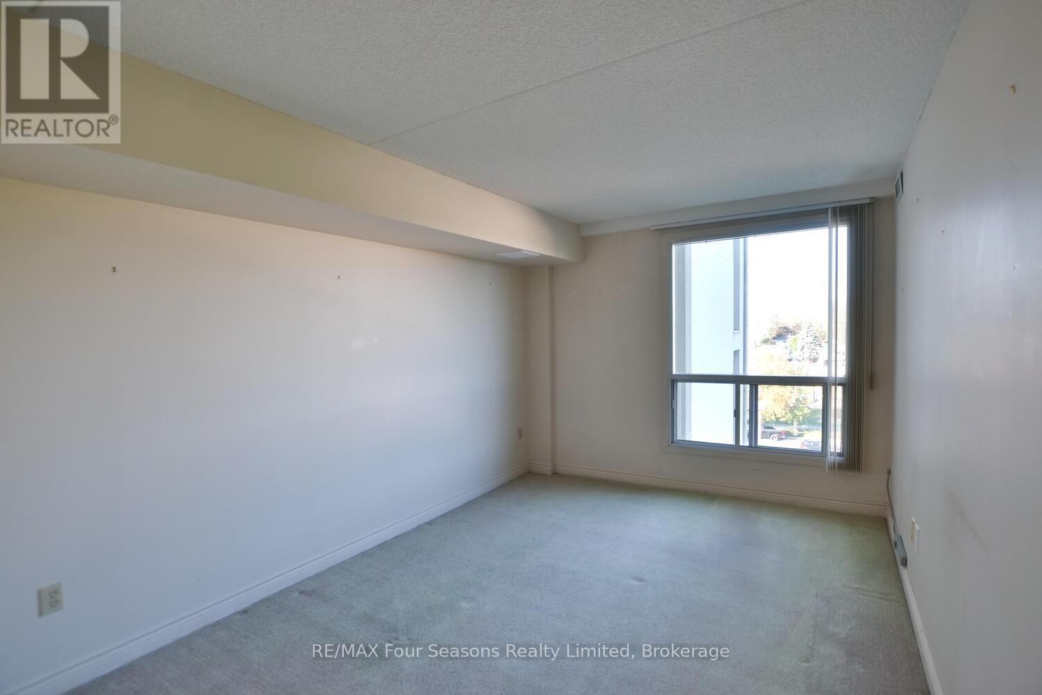 505 - 172 Eighth Street, Collingwood, Ontario  L9Y 4T2 - Photo 24 - S12451550