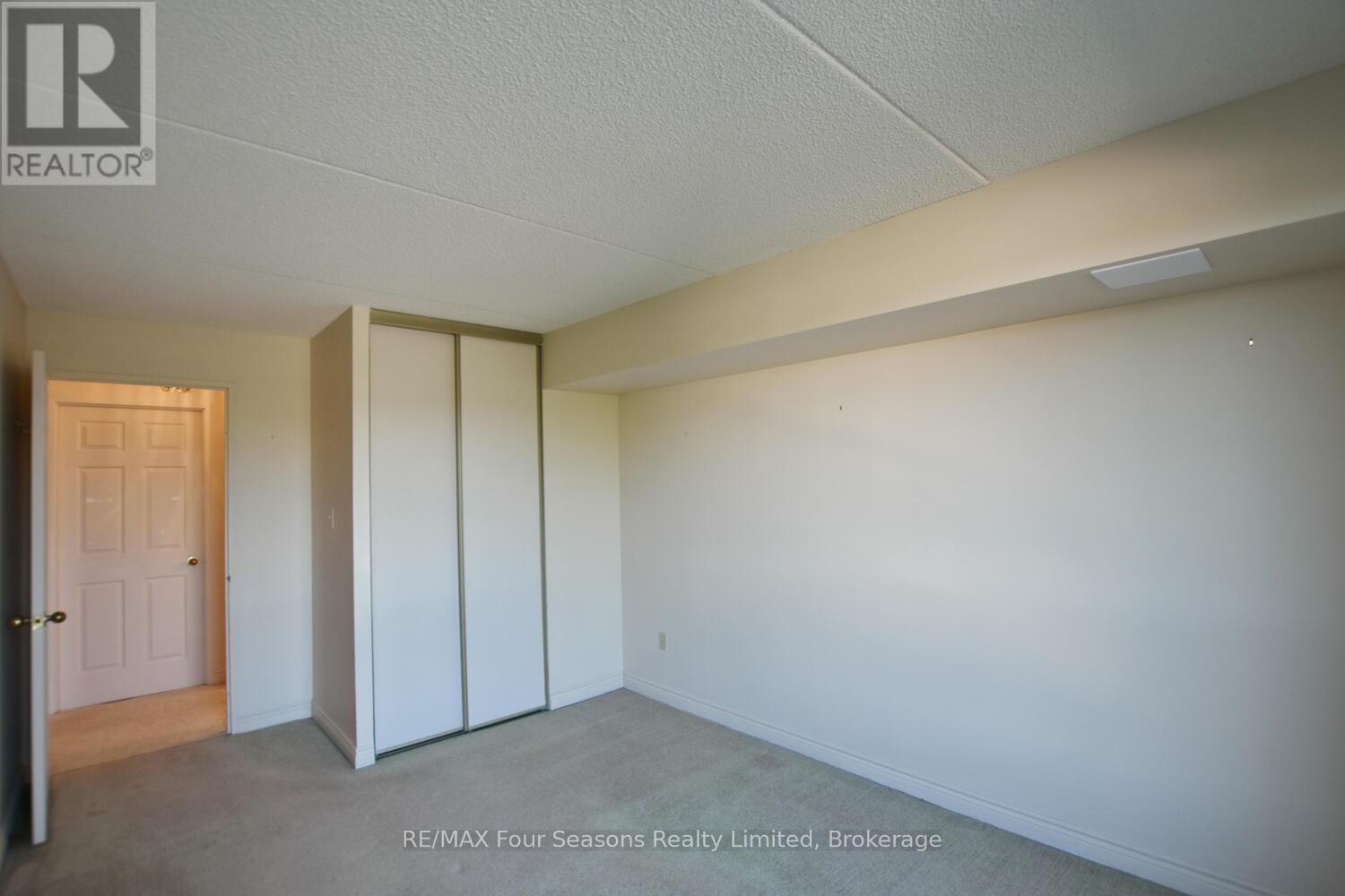505 - 172 Eighth Street, Collingwood, Ontario  L9Y 4T2 - Photo 26 - S12451550
