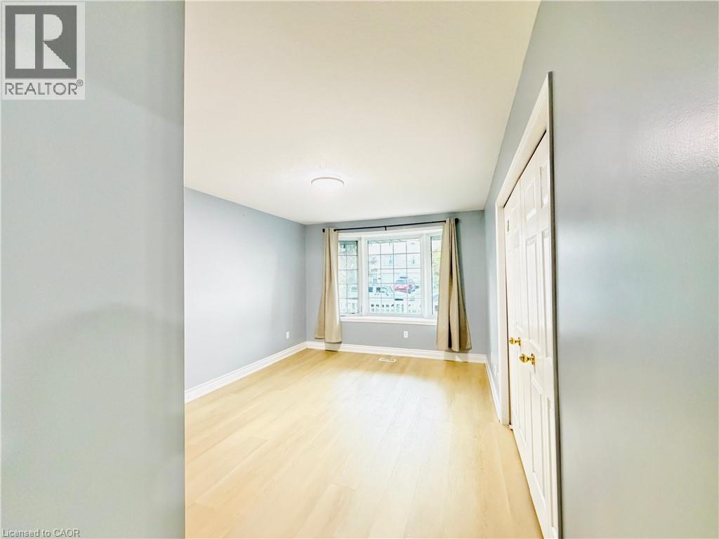 33 Bankside Drive, Kitchener, Ontario  N2N 3L3 - Photo 34 - 40769666
