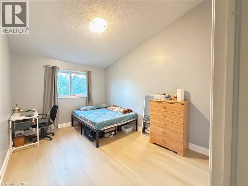 33 Bankside Drive, Kitchener, Ontario  N2N 3L3 - Photo 35 - 40769666