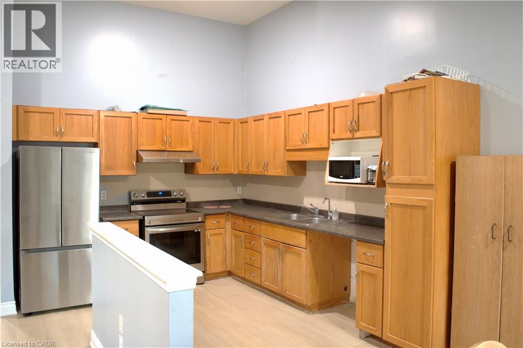 33 Bankside Drive, Kitchener, Ontario  N2N 3L3 - Photo 38 - 40769666