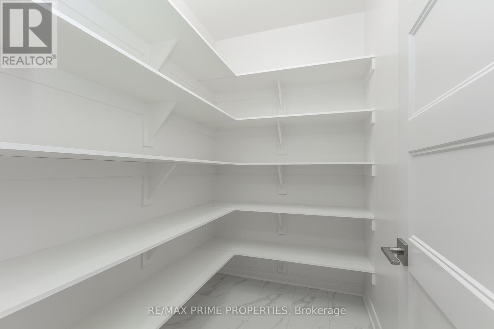 A - 562 Regina Street, Russell, Ontario  K0A 1W0 - Photo 10 - X12450657