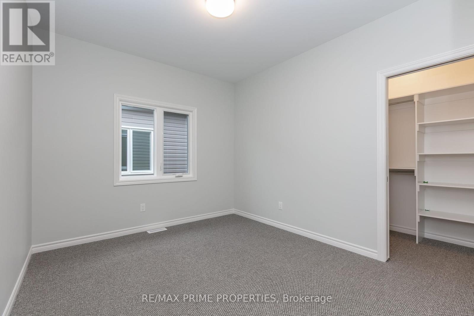 562 Regina Street, Russell, Ontario  K0A 1W0 - Photo 19 - X12450611