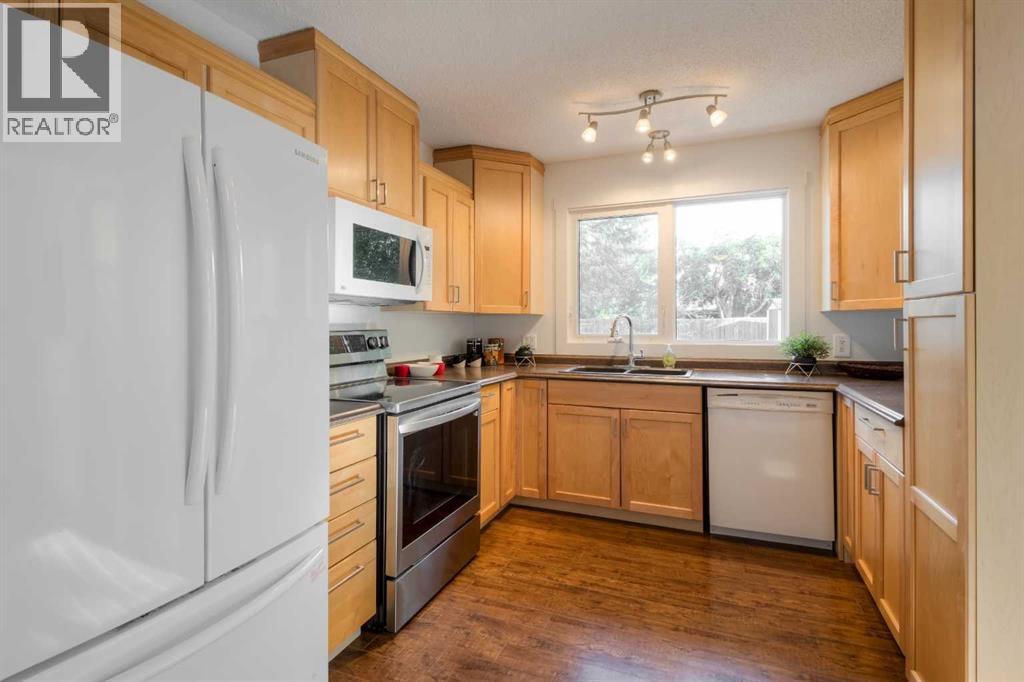 946 Columbia Boulevard W, Lethbridge, Alberta  T1K 4M3 - Photo 19 - A2250939
