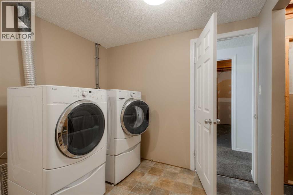 946 Columbia Boulevard W, Lethbridge, Alberta  T1K 4M3 - Photo 47 - A2250939