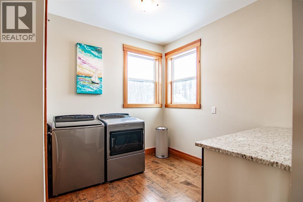 253 Canal Street, Rural Ponoka County, Alberta  T4J 1V9 - Photo 15 - A2259630