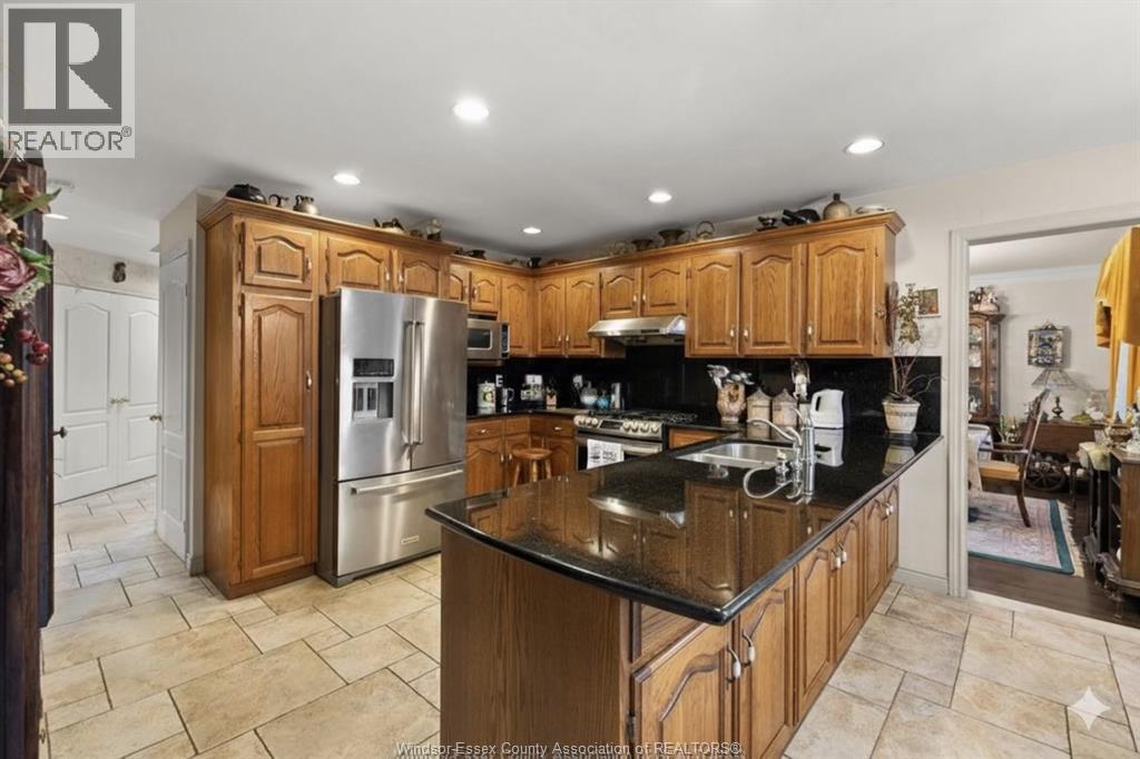 446 Corbett, Tecumseh, Ontario  N8N 4T4 - Photo 9 - 25025644