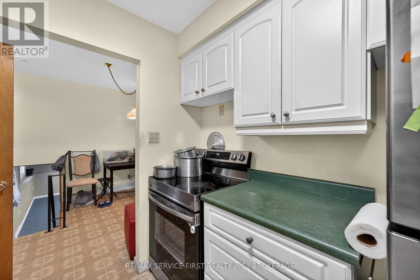 690 Fleet Street, Kingston, Ontario  K7M 5A5 - Photo 9 - X12451546