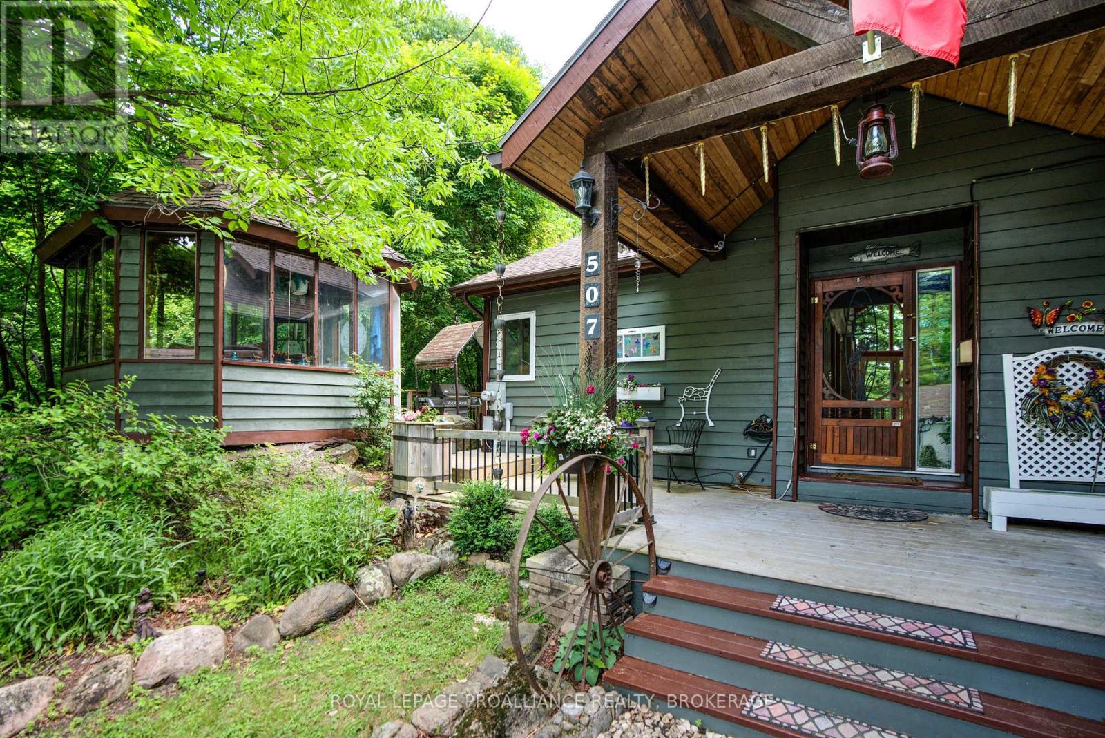 507 Frye Lane, Frontenac, Ontario  K0H 2L0 - Photo 7 - X12451584