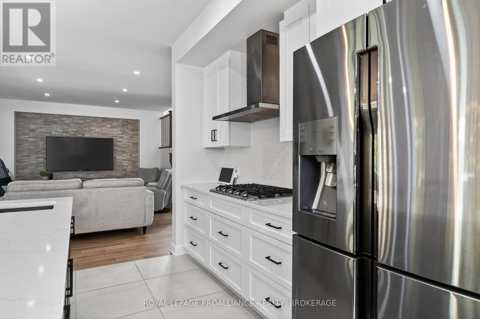 756 Riverview Way, Kingston, Ontario  K7K 0J2 - Photo 18 - X12451615