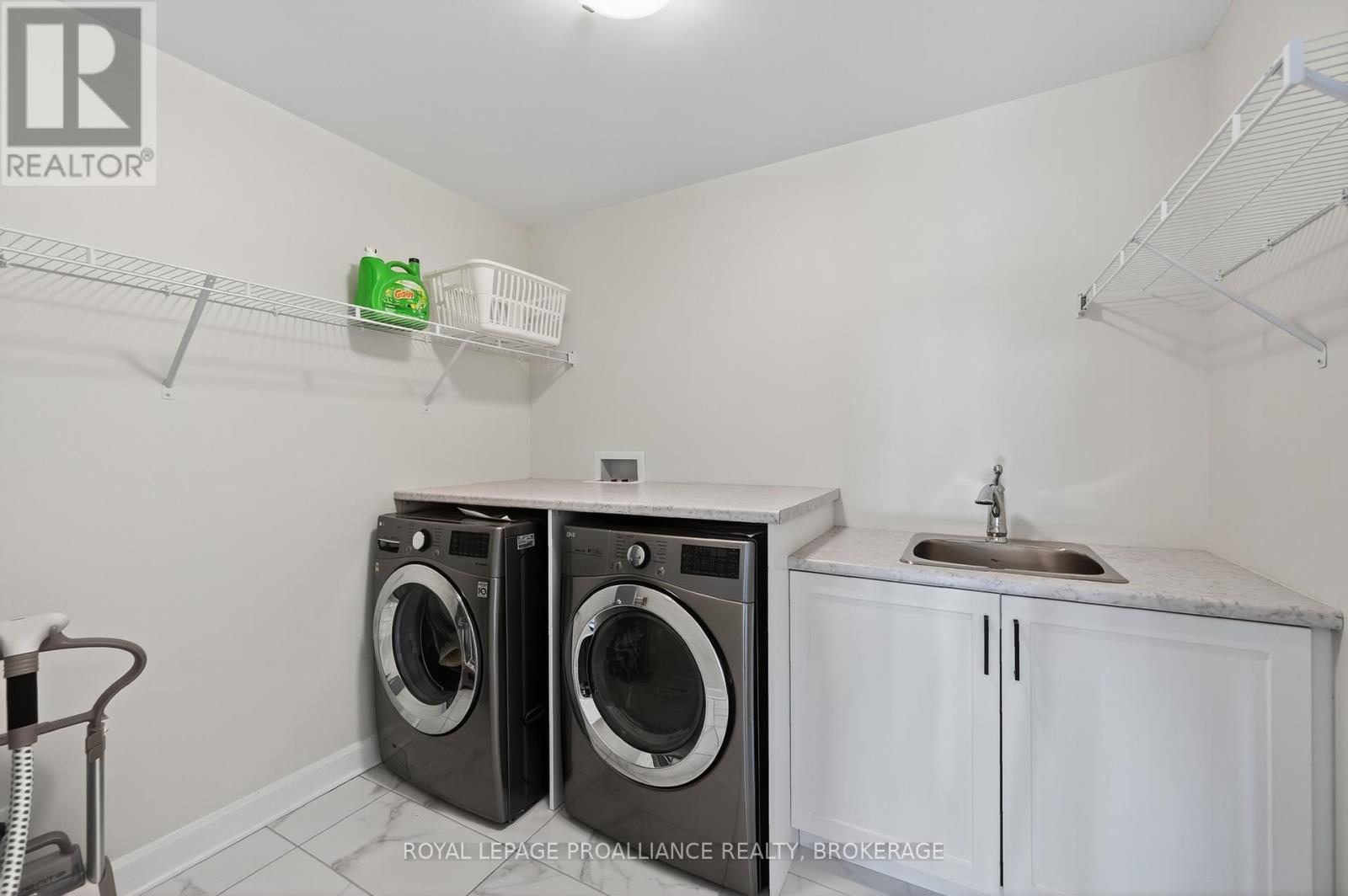 756 Riverview Way, Kingston, Ontario  K7K 0J2 - Photo 28 - X12451615