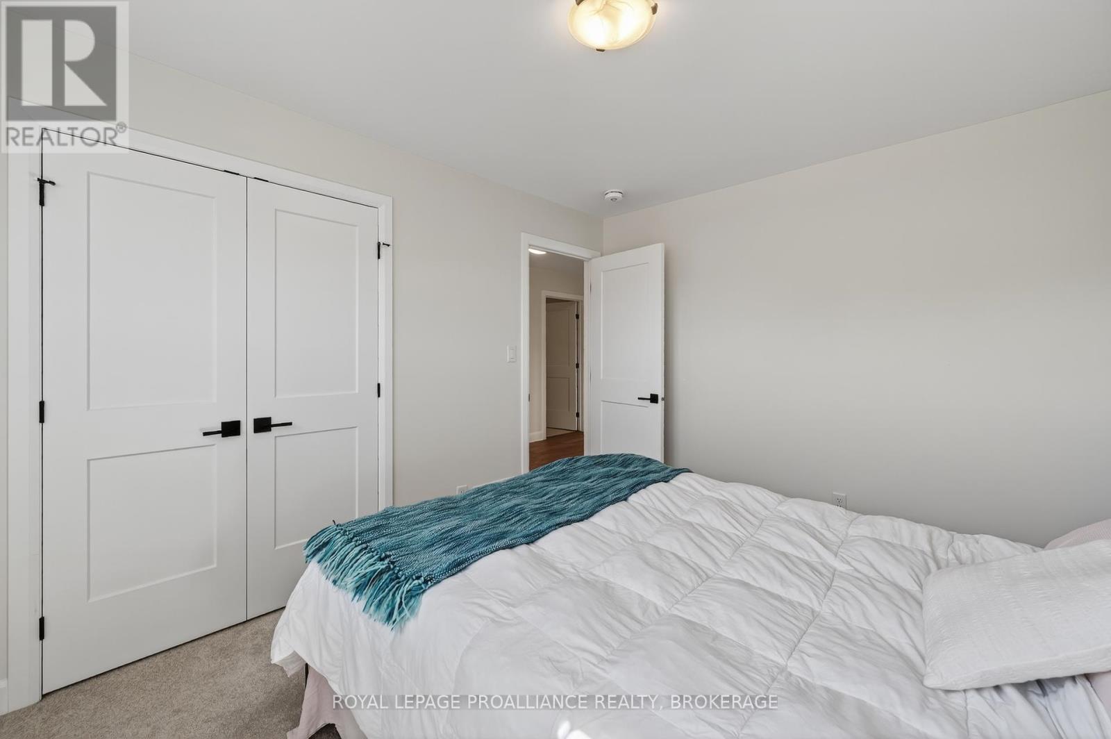 756 Riverview Way, Kingston, Ontario  K7K 0J2 - Photo 36 - X12451615