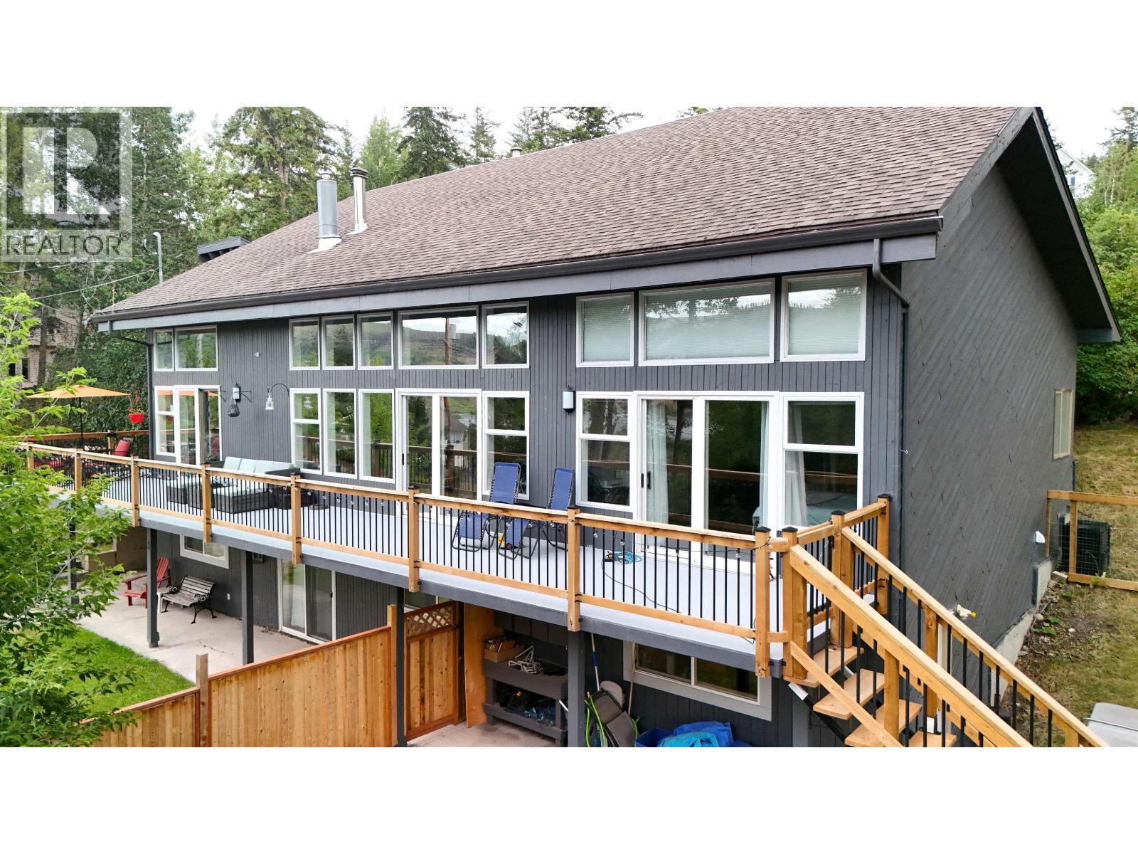 2124 SOUTH LAKESIDE DRIVE, Williams Lake, British Columbia
