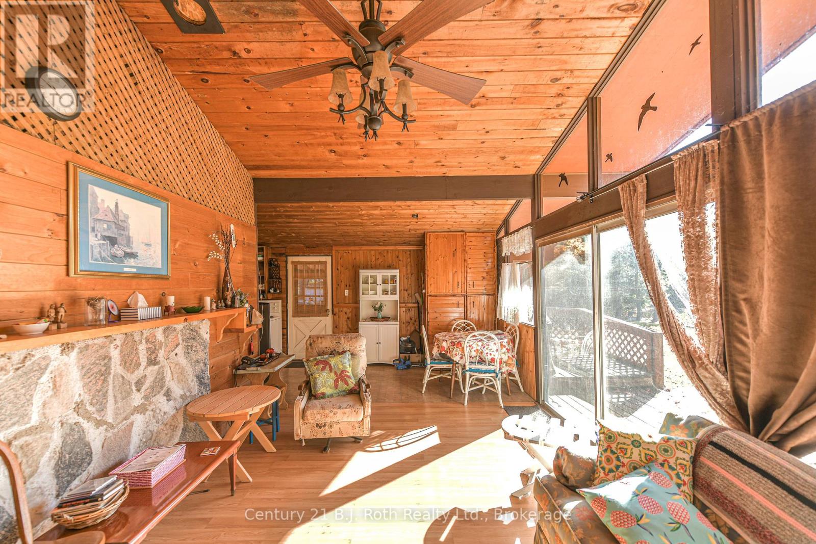 22 Baker Lane, Kawartha Lakes (Dalton), Ontario  L0K 1W0 - Photo 11 - X12451532