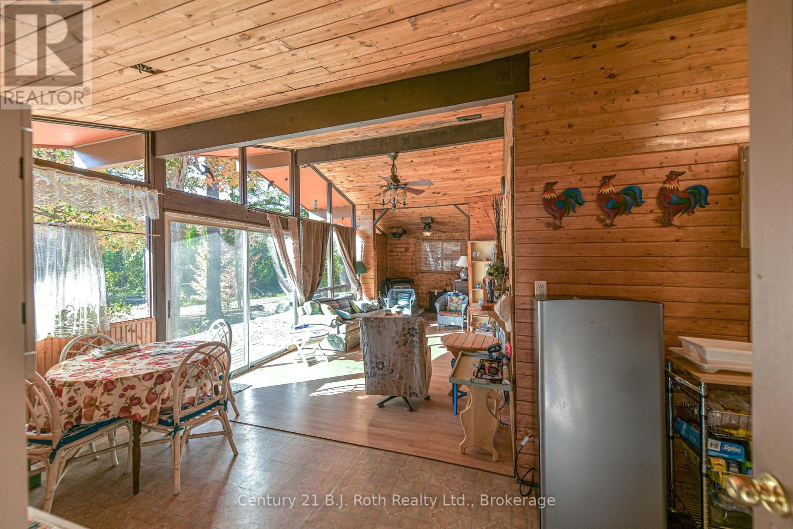 22 Baker Lane, Kawartha Lakes (Dalton), Ontario  L0K 1W0 - Photo 8 - X12451532
