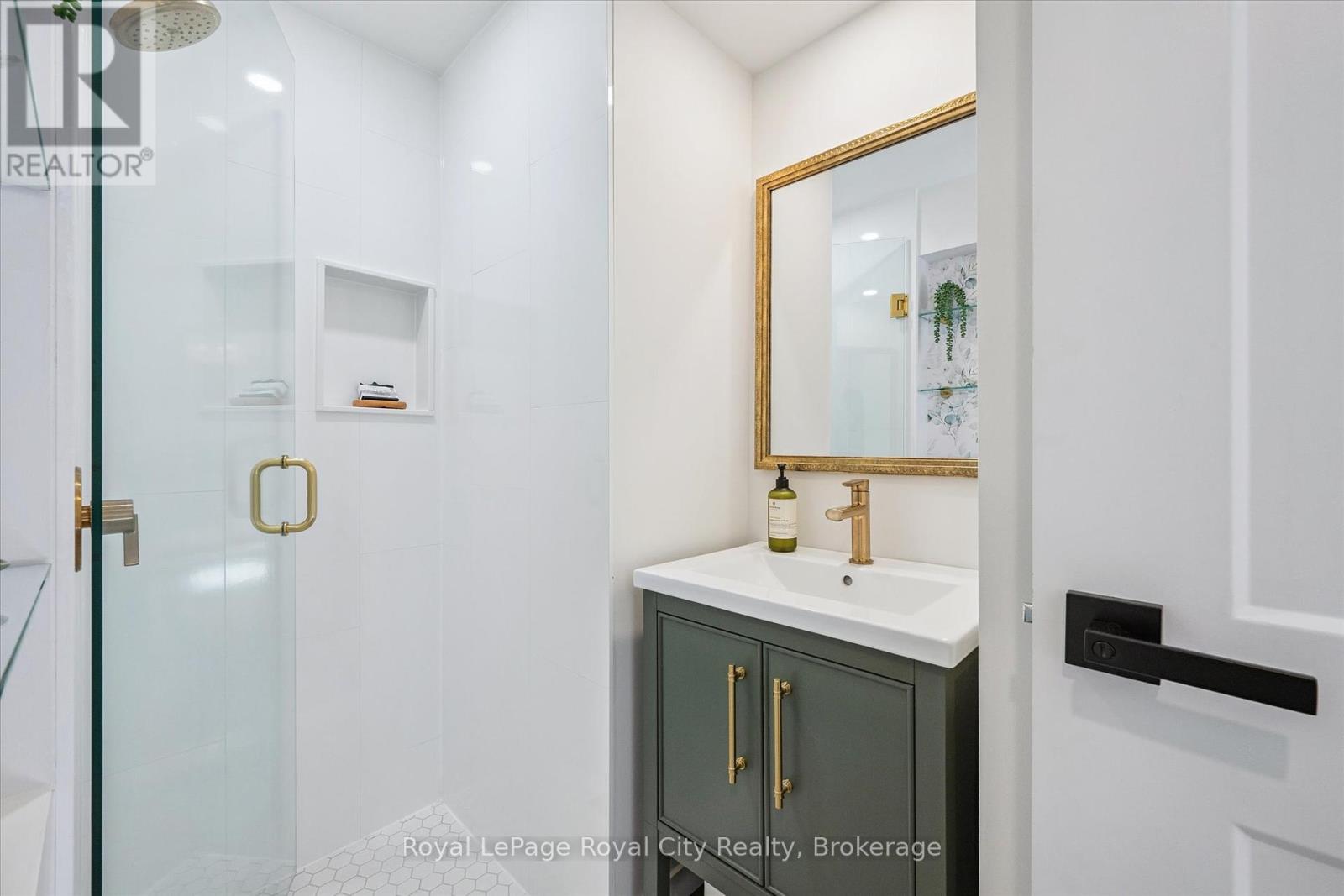 3 Latenda Place, Guelph (Kortright East), Ontario  N1G 3B8 - Photo 24 - X12451542