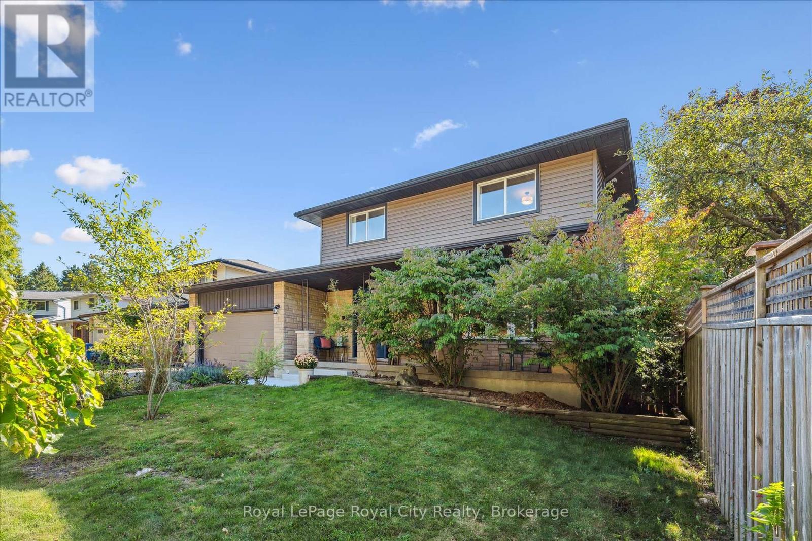 3 Latenda Place, Guelph (Kortright East), Ontario  N1G 3B8 - Photo 3 - X12451542