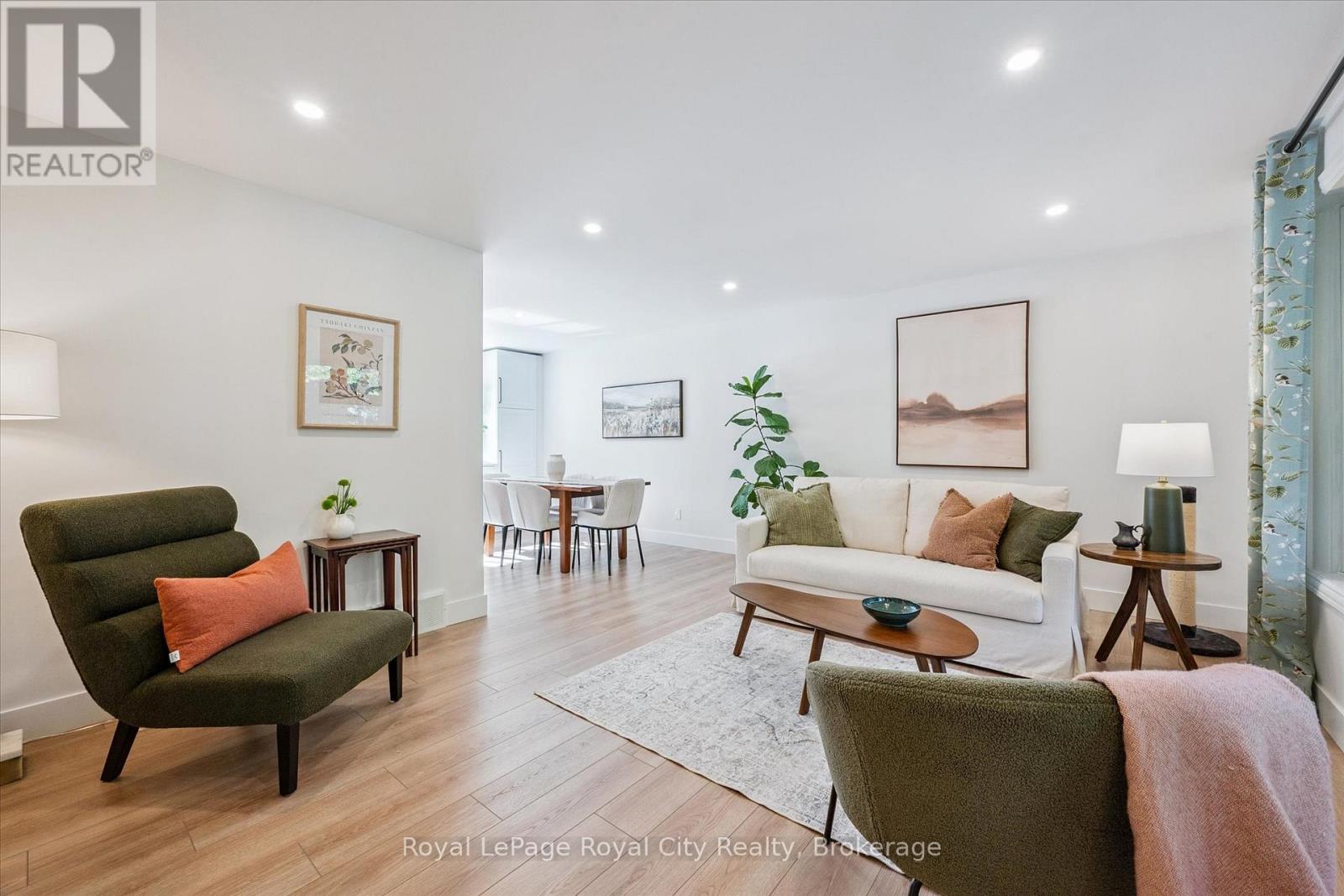 3 Latenda Place, Guelph (Kortright East), Ontario  N1G 3B8 - Photo 6 - X12451542