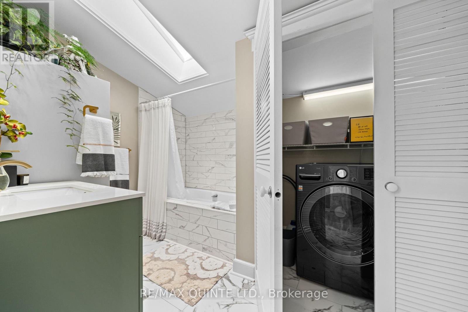 5 - 99 Bridge Street E, Belleville, Ontario  K8N 1M2 - Photo 25 - X12451554