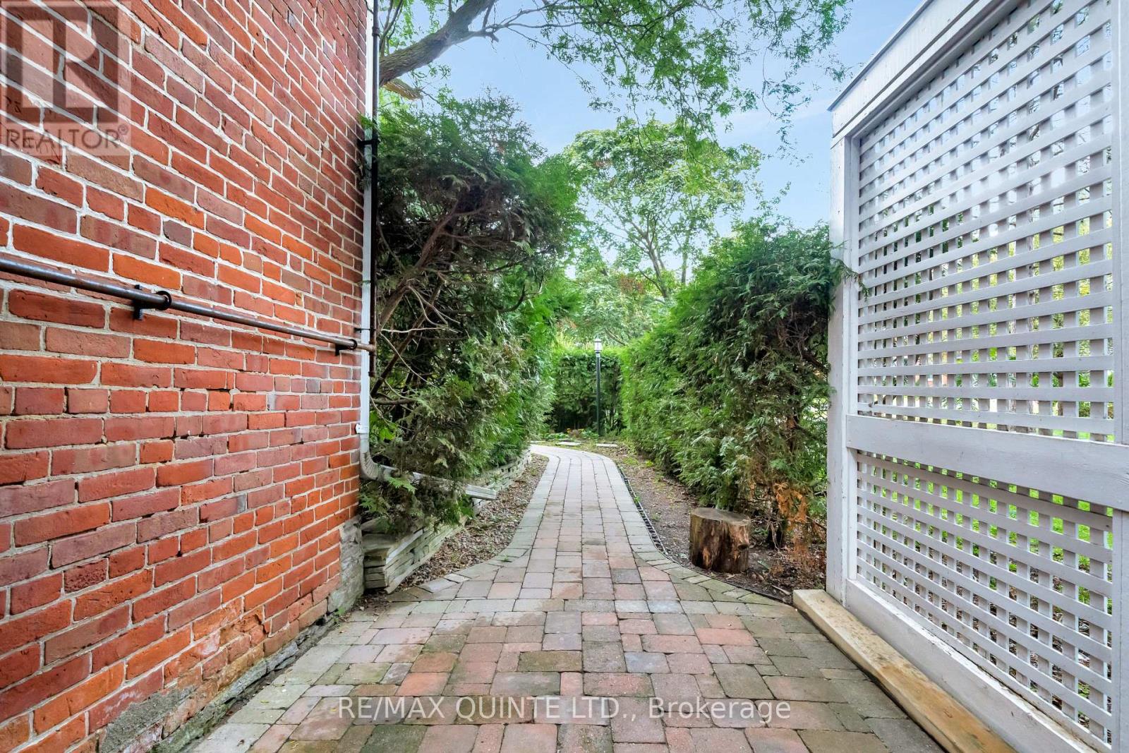 5 - 99 Bridge Street E, Belleville, Ontario  K8N 1M2 - Photo 32 - X12451554