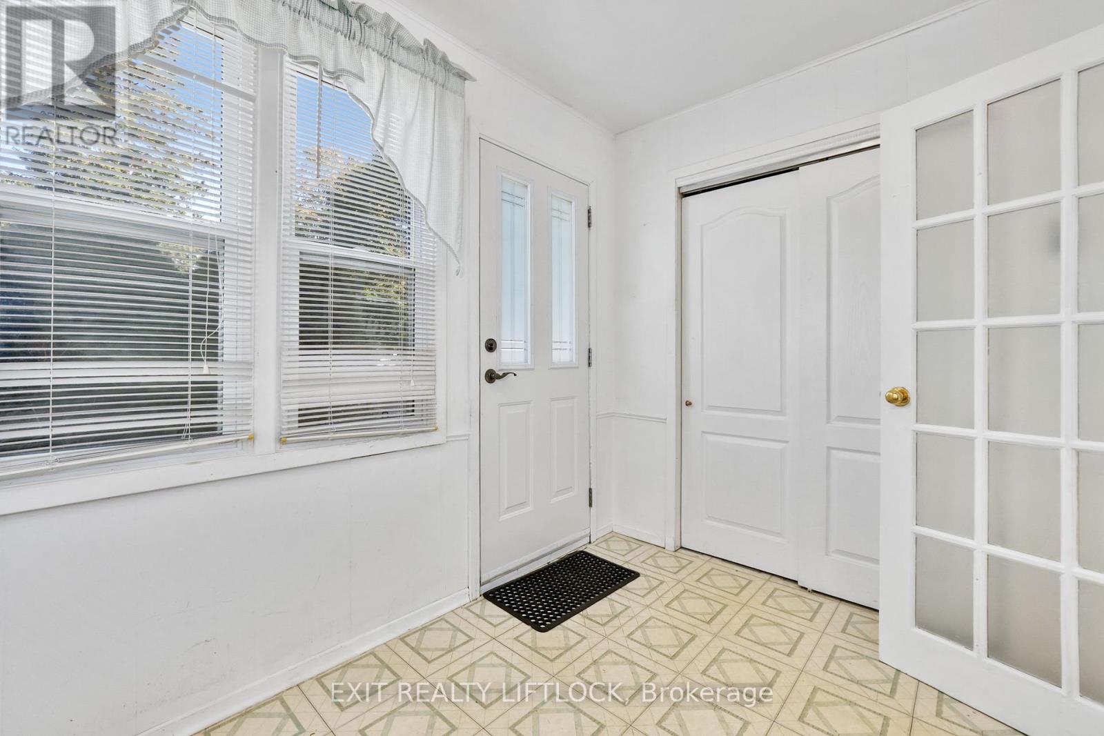 219 Burnham Street, Cobourg, Ontario  K9A 2W5 - Photo 7 - X12451589