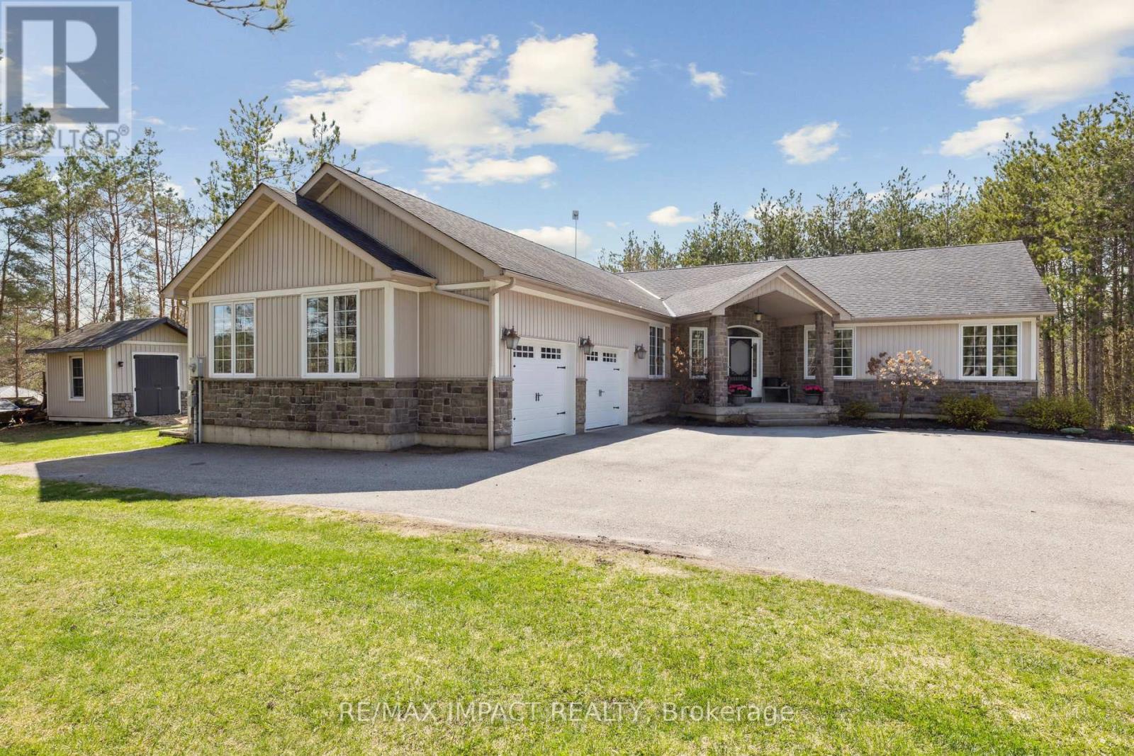 27 Slalom Drive, Kawartha Lakes, Ontario  L0A 1A0 - Photo 1 - X12451620