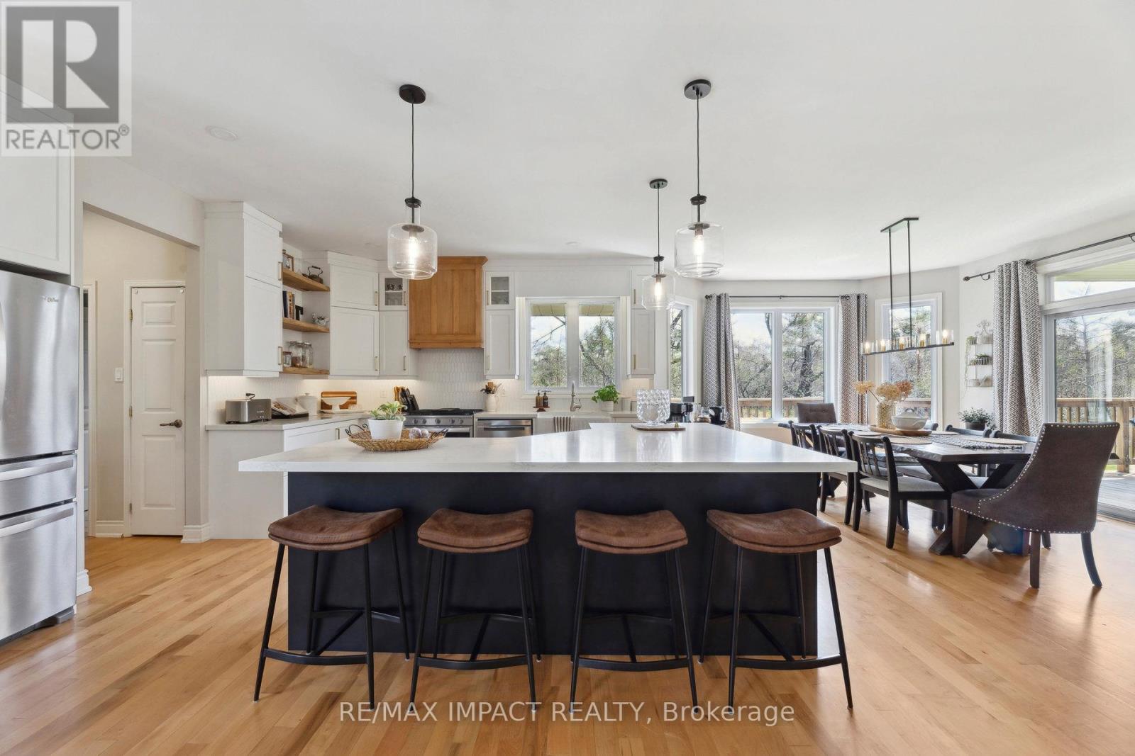 27 Slalom Drive, Kawartha Lakes, Ontario  L0A 1A0 - Photo 11 - X12451620