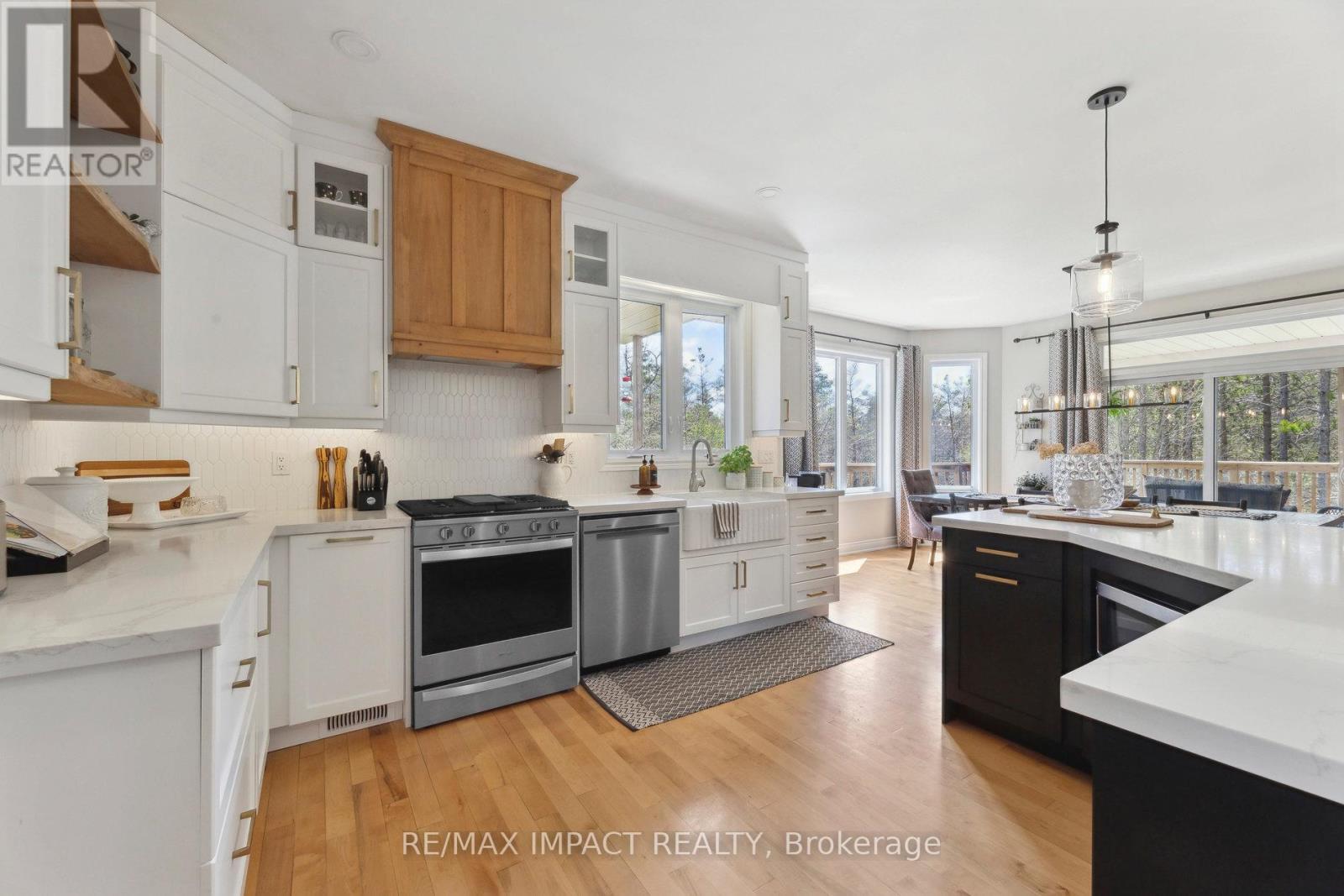 27 Slalom Drive, Kawartha Lakes, Ontario  L0A 1A0 - Photo 16 - X12451620