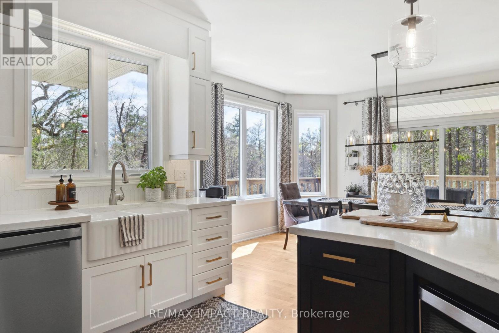 27 Slalom Drive, Kawartha Lakes, Ontario  L0A 1A0 - Photo 17 - X12451620