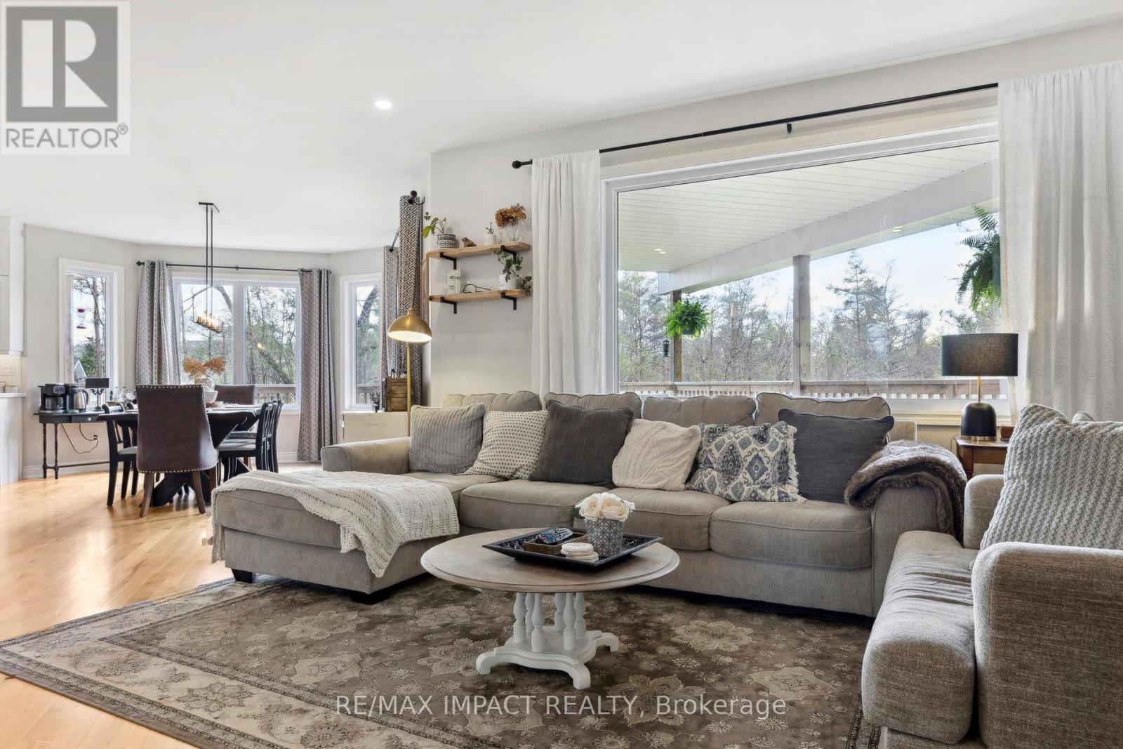 27 Slalom Drive, Kawartha Lakes, Ontario  L0A 1A0 - Photo 7 - X12451620