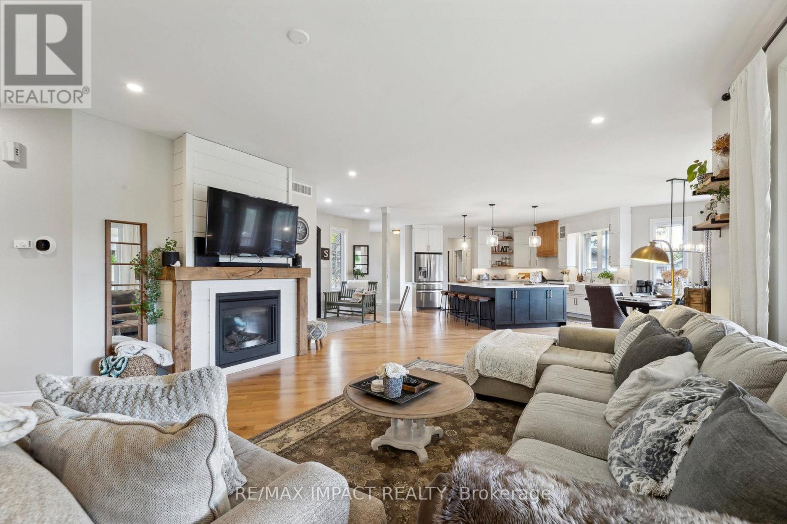 27 Slalom Drive, Kawartha Lakes, Ontario  L0A 1A0 - Photo 8 - X12451620