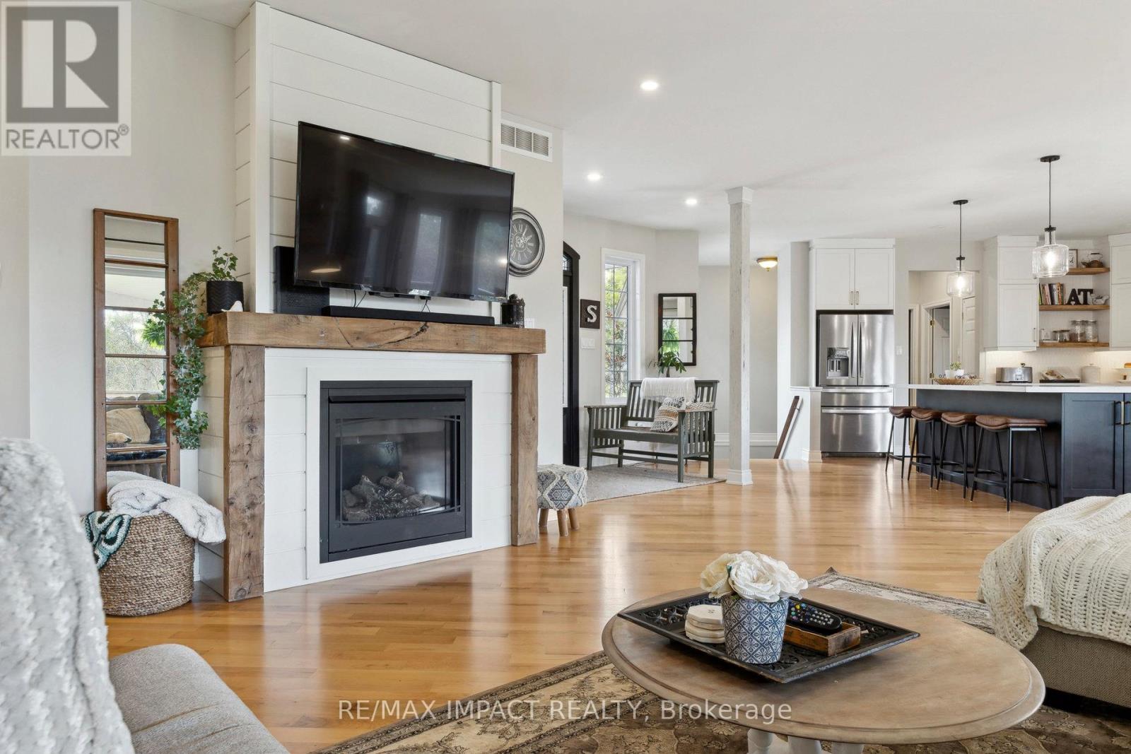 27 Slalom Drive, Kawartha Lakes, Ontario  L0A 1A0 - Photo 9 - X12451620