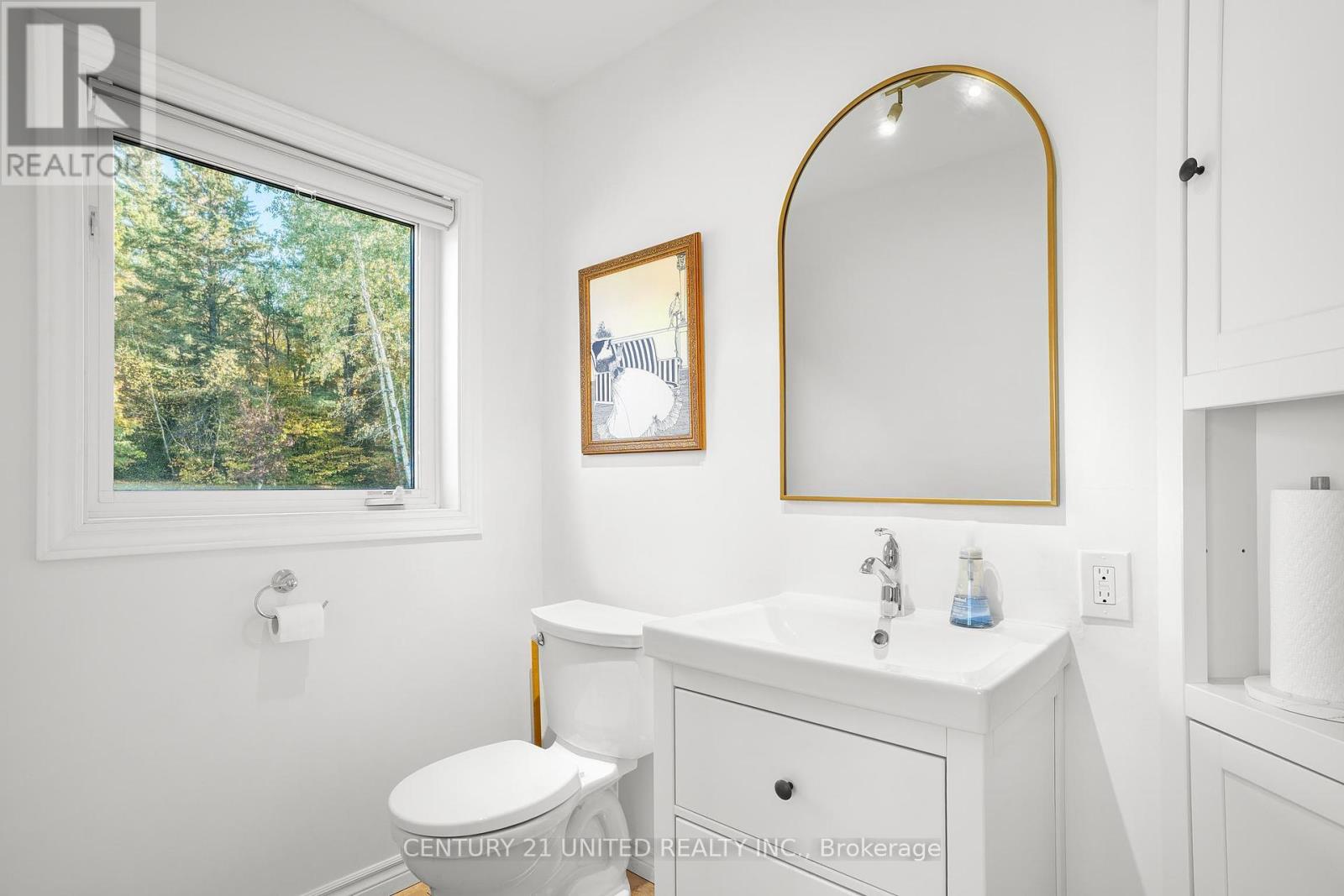 31 Mclean Road, Hastings Highlands, Ontario  K0L 2R0 - Photo 16 - X12451624
