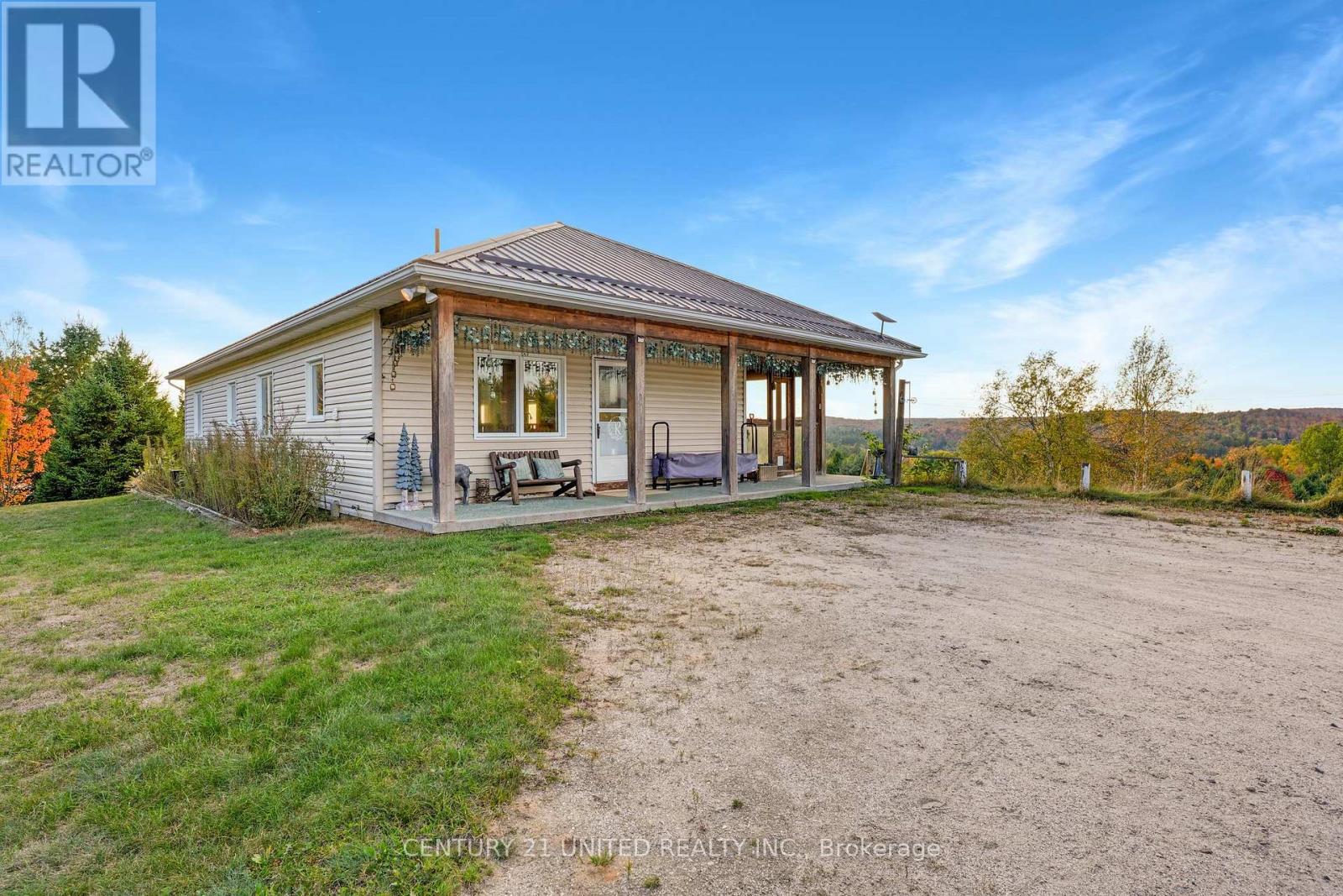 31 Mclean Road, Hastings Highlands, Ontario  K0L 2R0 - Photo 3 - X12451624