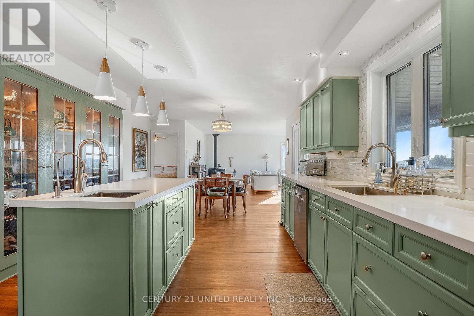 31 Mclean Road, Hastings Highlands, Ontario  K0L 2R0 - Photo 8 - X12451624