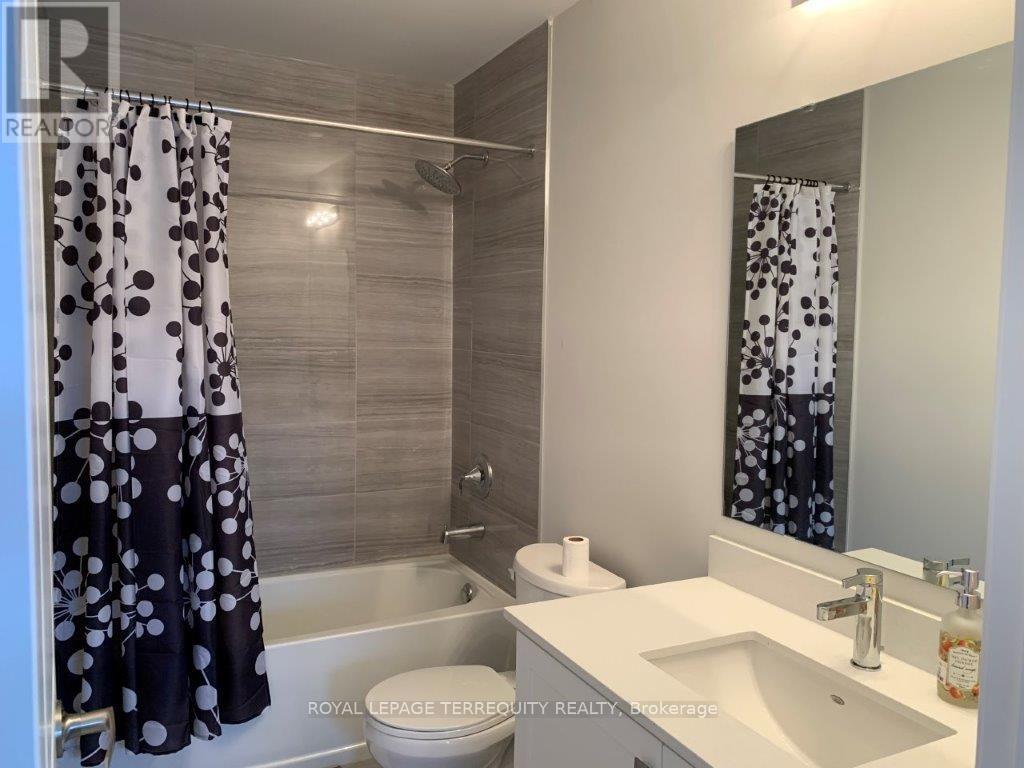 87 Big Canoe Drive, Georgina, Ontario  L0E 1R0 - Photo 21 - N12451464