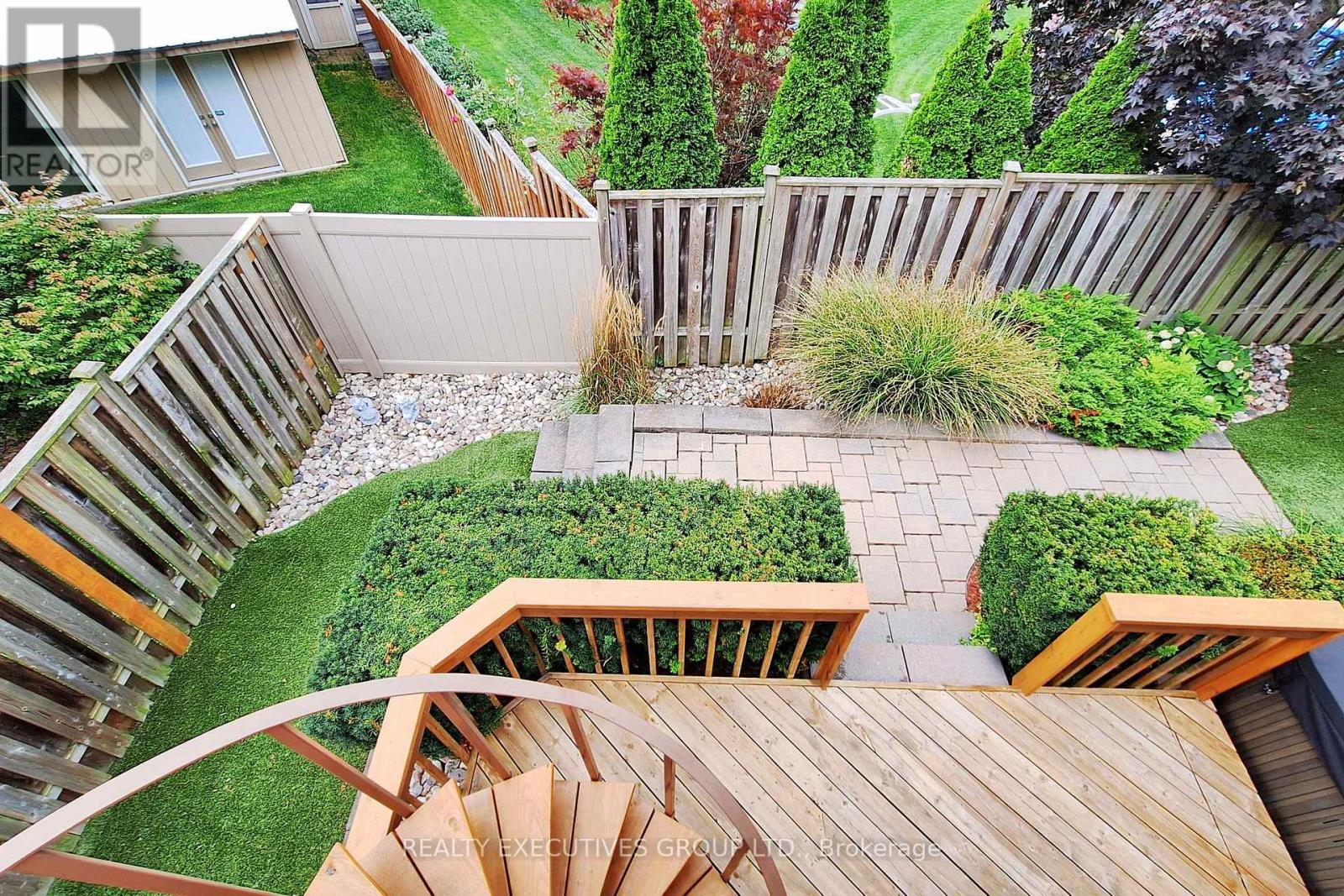 32 Shadow Falls Drive, Richmond Hill, Ontario  L4E 4J7 - Photo 44 - N12451472