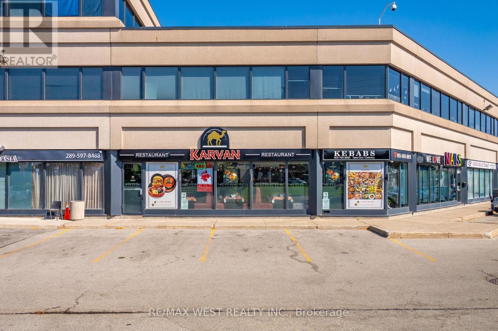6 - 2180 Steeles Avenue W, Vaughan, Ontario  L4K 2Y7 - Photo 2 - N12451505