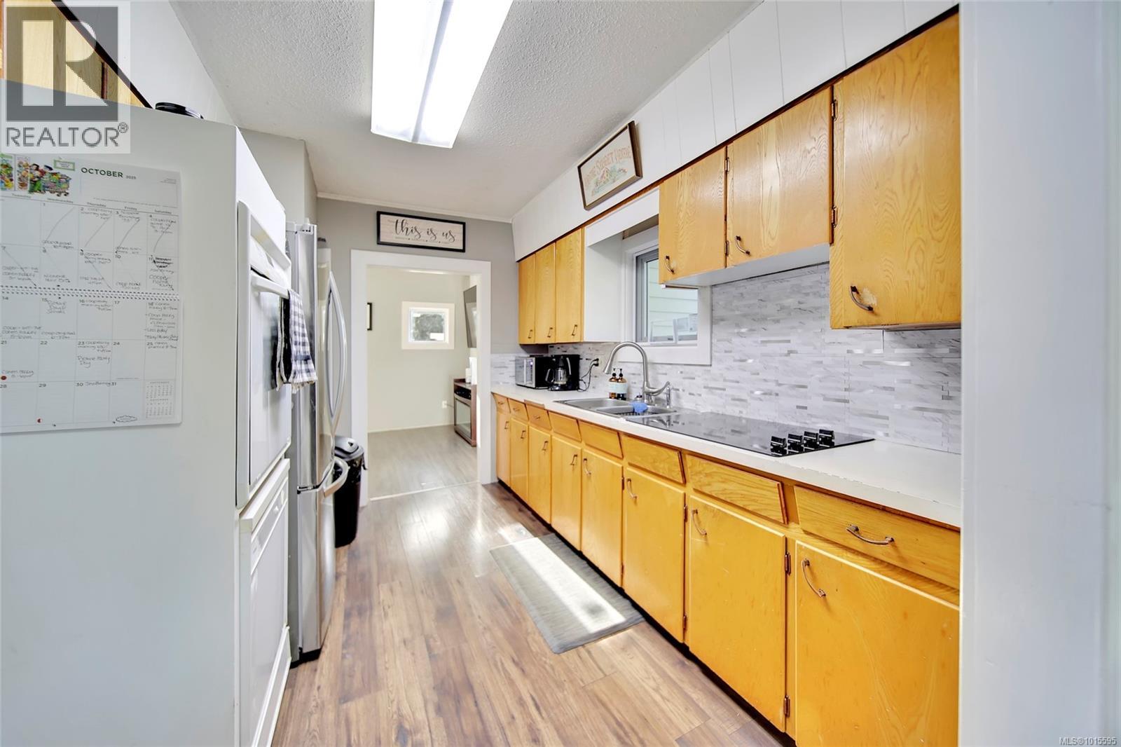 5739 Beaver Creek Rd, Port Alberni, British Columbia  V9Y 8X5 - Photo 14 - 1015595