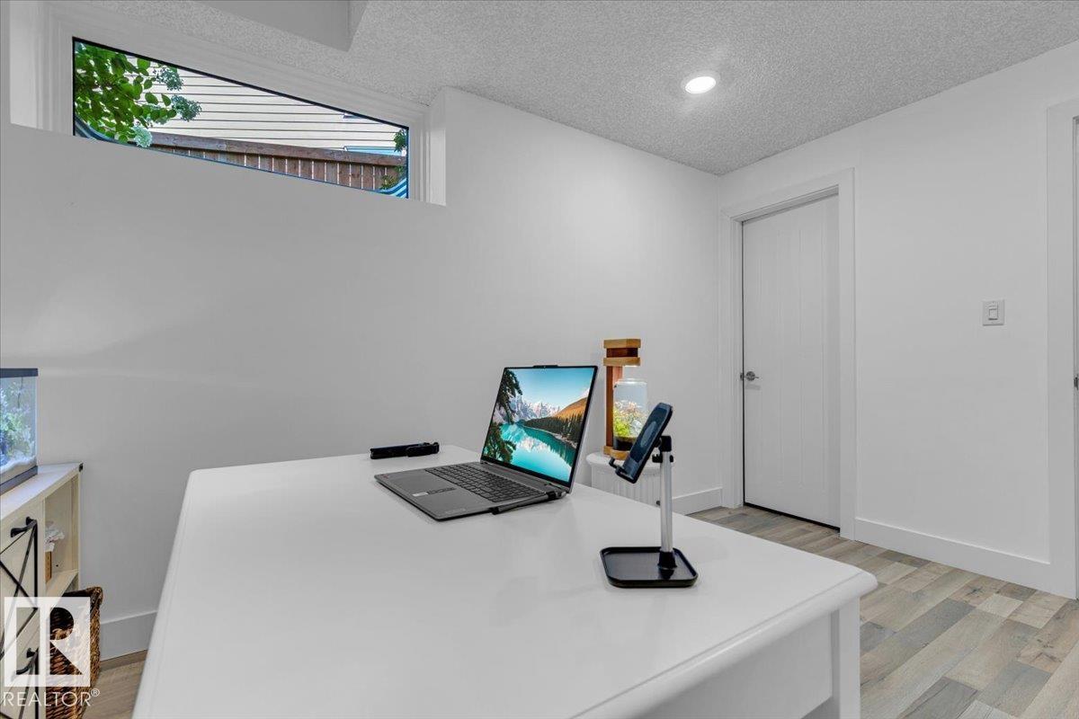 3557 Keswick Bv Sw, Edmonton, Alberta  T6W 3W9 - Photo 47 - E4461290