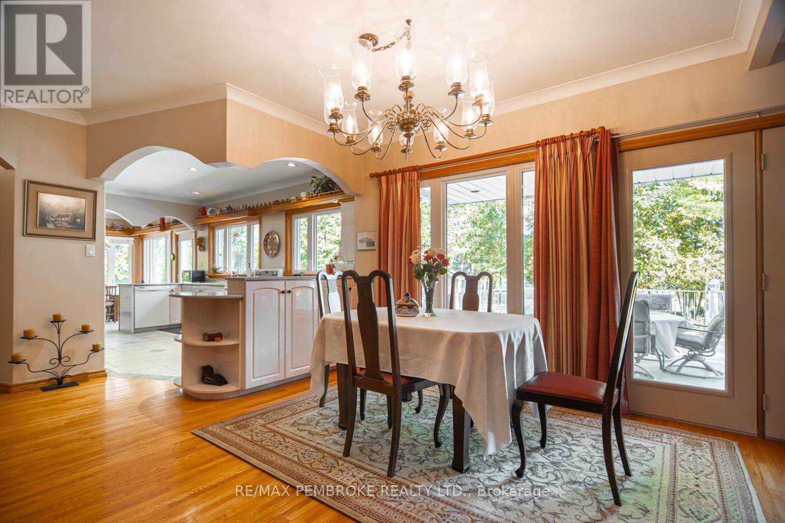 55 Blue Danube Way, Laurentian Valley, Ontario  K8A 6W2 - Photo 2 - X12451564