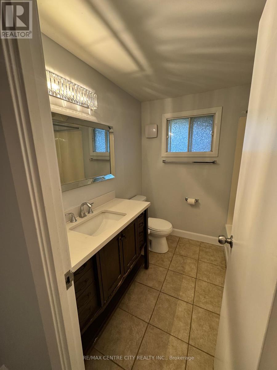 870 Wellingsboro Road, London South, Ontario  N6E 1Y5 - Photo 16 - X12451533