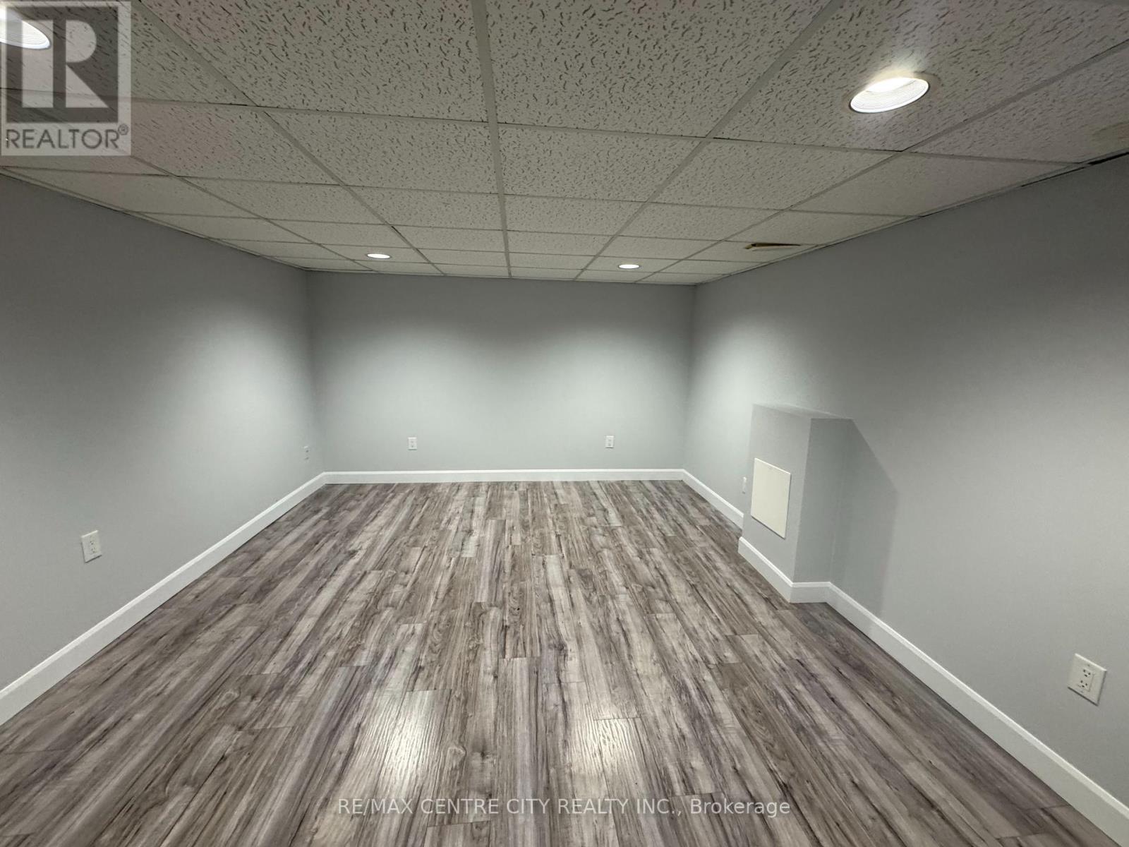870 Wellingsboro Road, London South, Ontario  N6E 1Y5 - Photo 18 - X12451533
