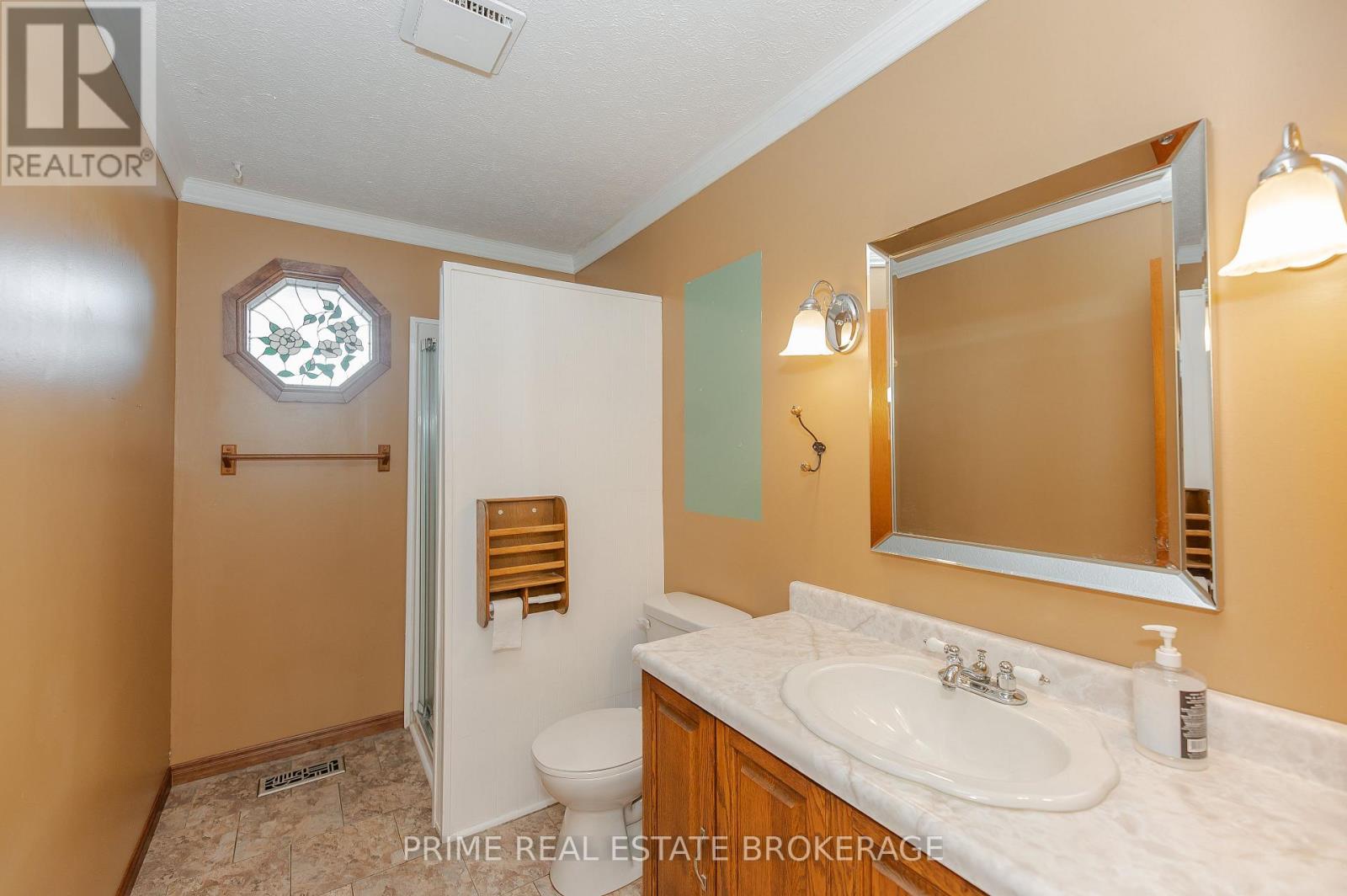 182 South Street, Southwest Middlesex (Glencoe), Ontario  N0L 1M0 - Photo 24 - X12451541